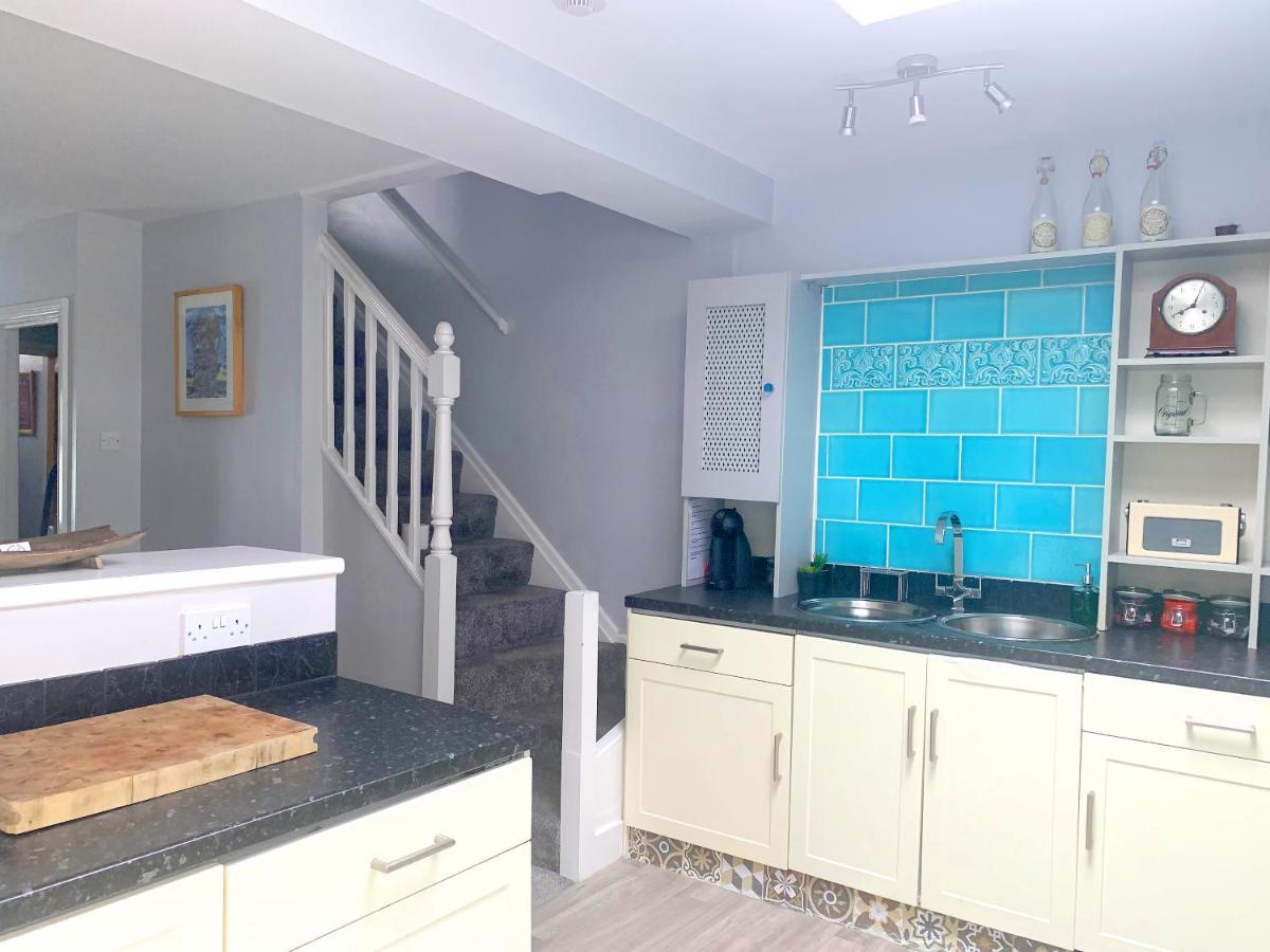 Stay In The Heart Of York At The Hampden - Free Parking - York Holiday Home Екстериор снимка