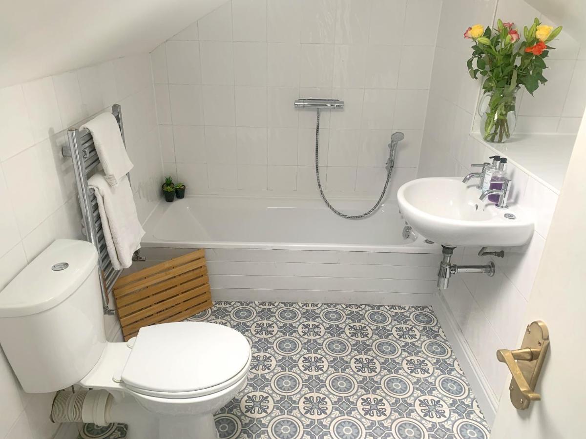 Stay In The Heart Of York At The Hampden - Free Parking - York Holiday Home Екстериор снимка