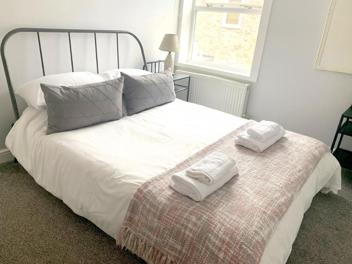 Stay In The Heart Of York At The Hampden - Free Parking - York Holiday Home Екстериор снимка