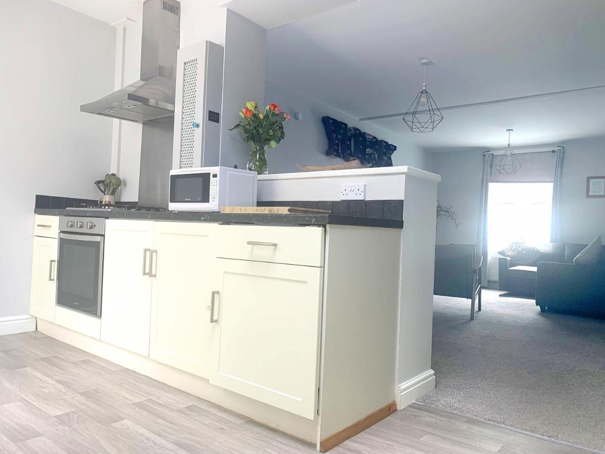 Stay In The Heart Of York At The Hampden - Free Parking - York Holiday Home Екстериор снимка
