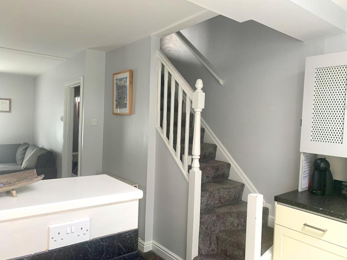 Stay In The Heart Of York At The Hampden - Free Parking - York Holiday Home Екстериор снимка
