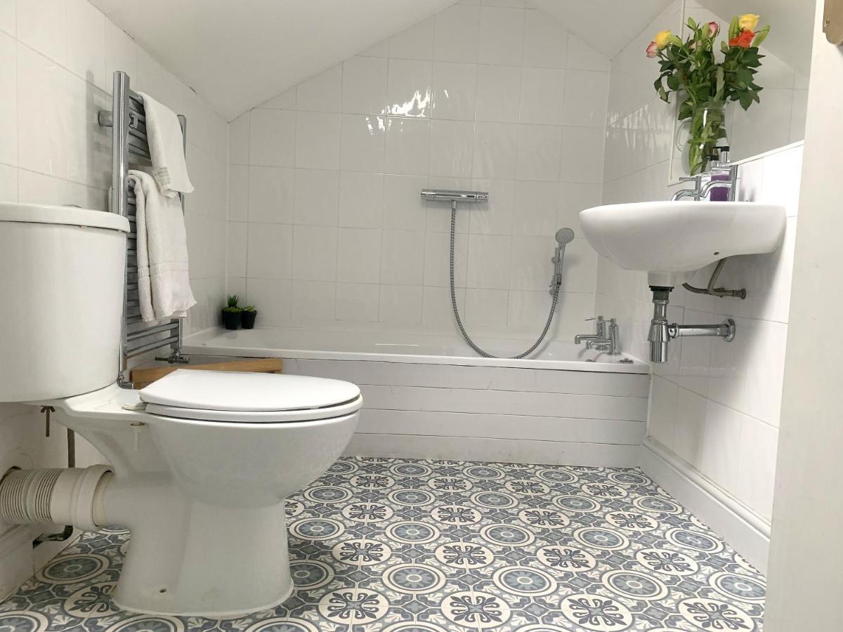 Stay In The Heart Of York At The Hampden - Free Parking - York Holiday Home Екстериор снимка