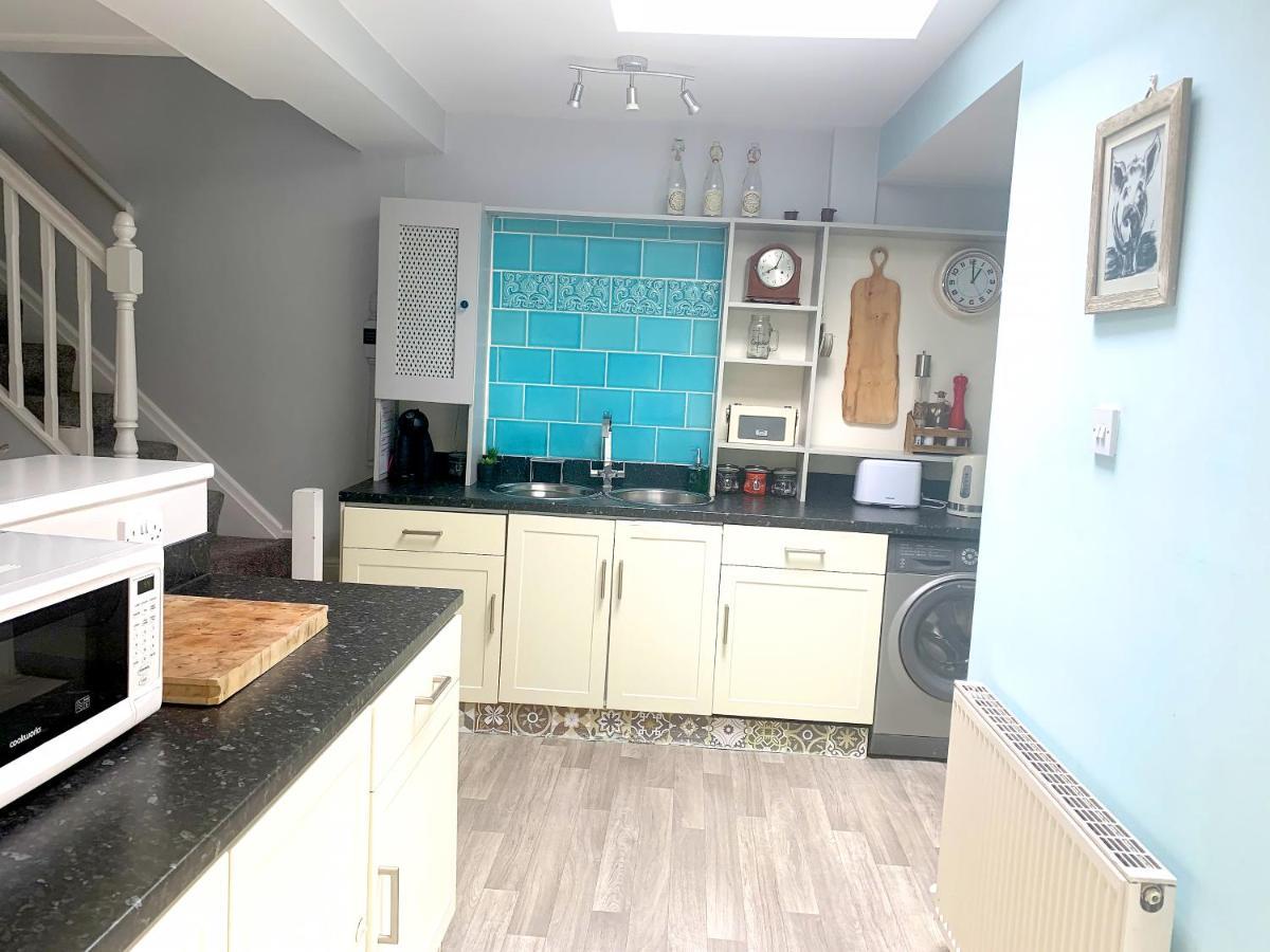 Stay In The Heart Of York At The Hampden - Free Parking - York Holiday Home Екстериор снимка