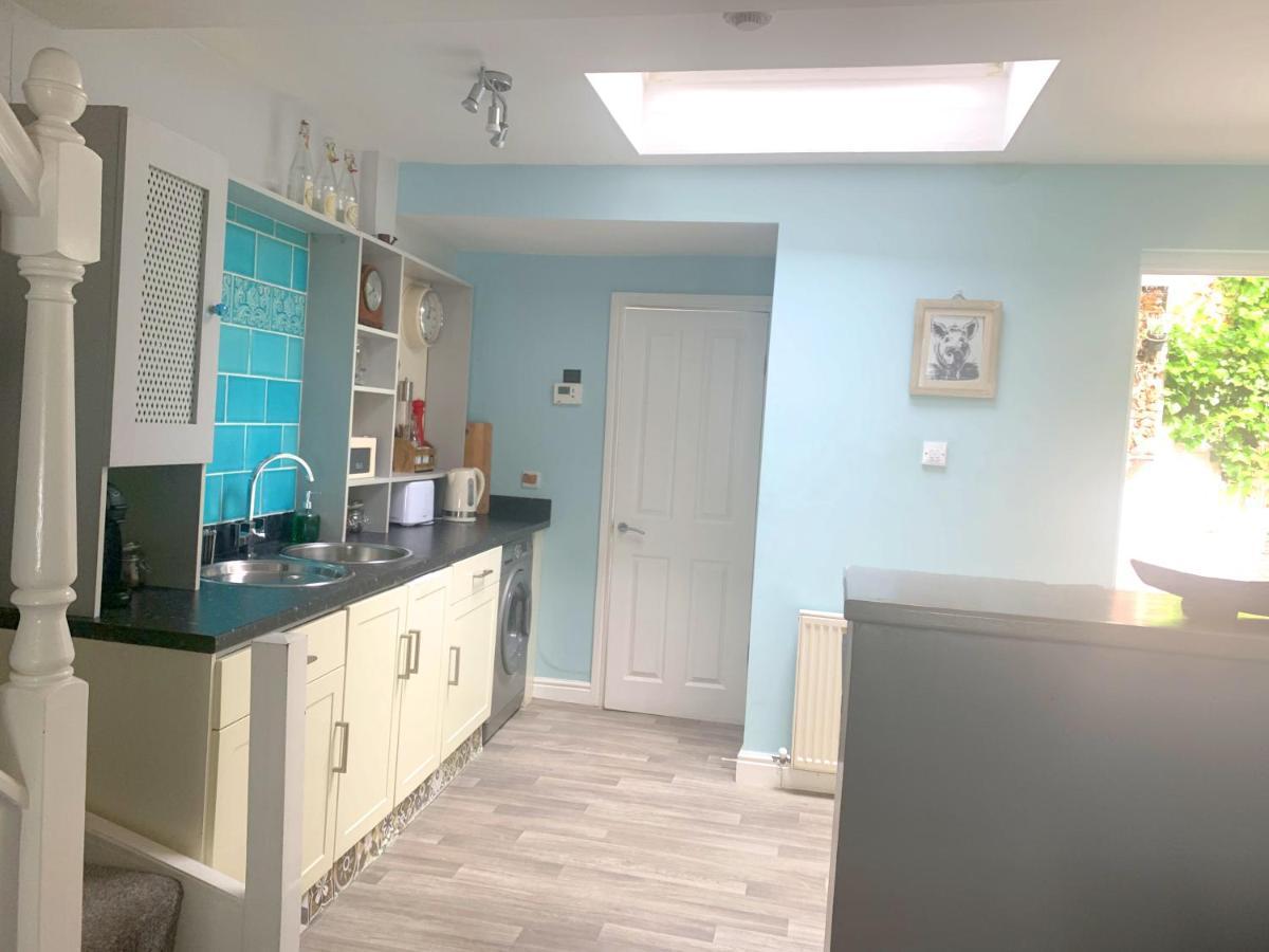 Stay In The Heart Of York At The Hampden - Free Parking - York Holiday Home Екстериор снимка