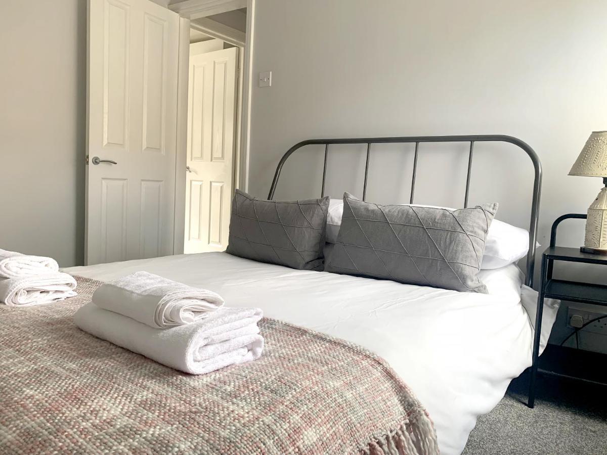 Stay In The Heart Of York At The Hampden - Free Parking - York Holiday Home Екстериор снимка