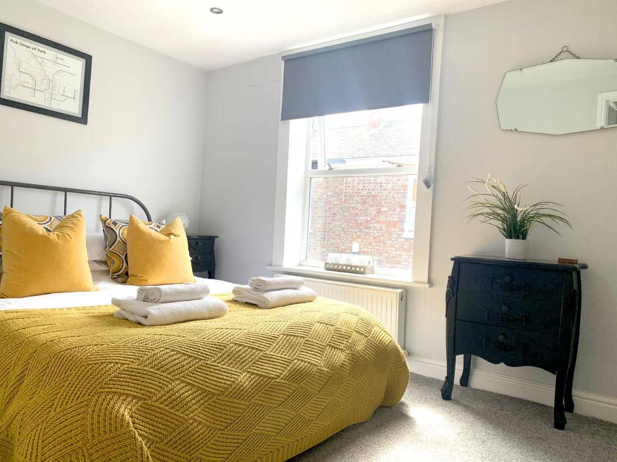 Stay In The Heart Of York At The Hampden - Free Parking - York Holiday Home Екстериор снимка