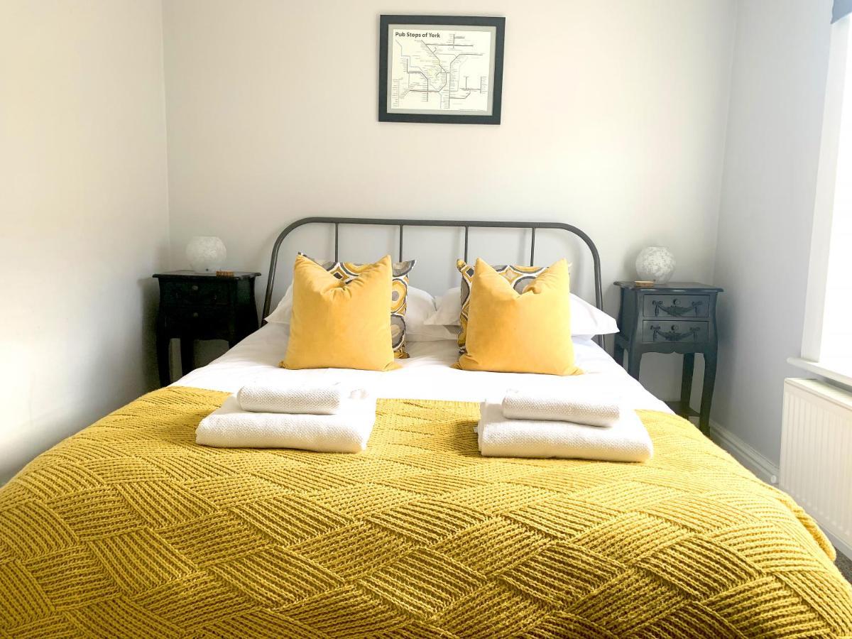 Stay In The Heart Of York At The Hampden - Free Parking - York Holiday Home Екстериор снимка